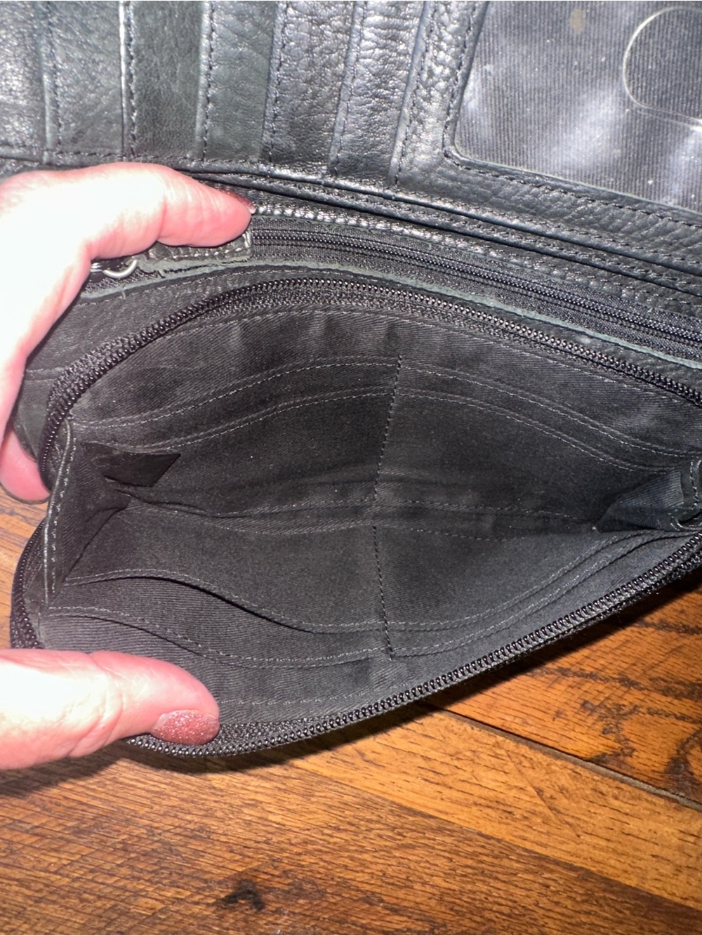 Vintage Fossil Embossed Leather Zip Clutch Wallet - Picture 5 of 7